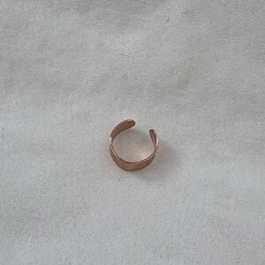 Francesca's Collections Rose Gold Ear Cuff